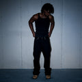 Black 1/1 flared fit selvedge denim jeans on model, front view – Reflejos Smash & Grab