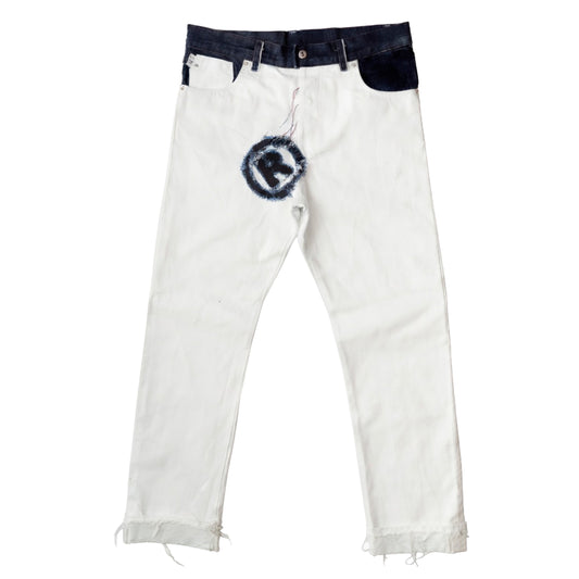 White 1/1 regular fit selvedge denim jeans, front view – Reflejos Smash & Grab